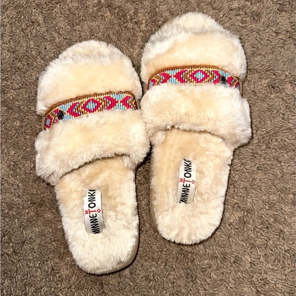 Slippers - Picture 2 of 2